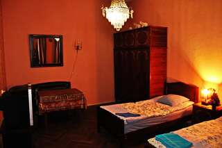 Гостевой дом S.N. Guest House Тбилиси Четырехместный номер эконом-класса-8