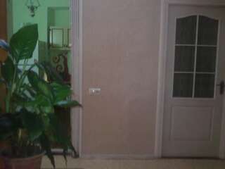 Гостевой дом S.N. Guest House Тбилиси Одноместный номер с общим туалетом-6