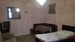 Гостевой дом S.N. Guest House Тбилиси Четырехместный номер эконом-класса-3